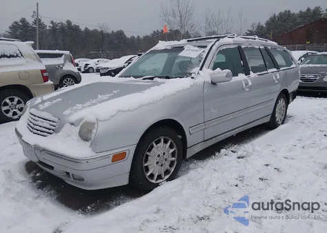 2000 Mercedes-Benz E 320 z USA, uszkodzony, nr VIN WDBJH65J9YB082942